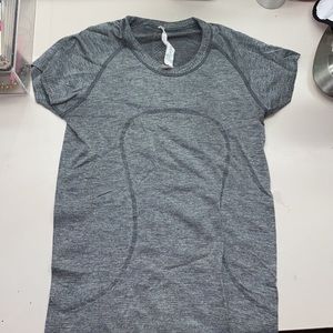 Lululemon Swiftly Tech top